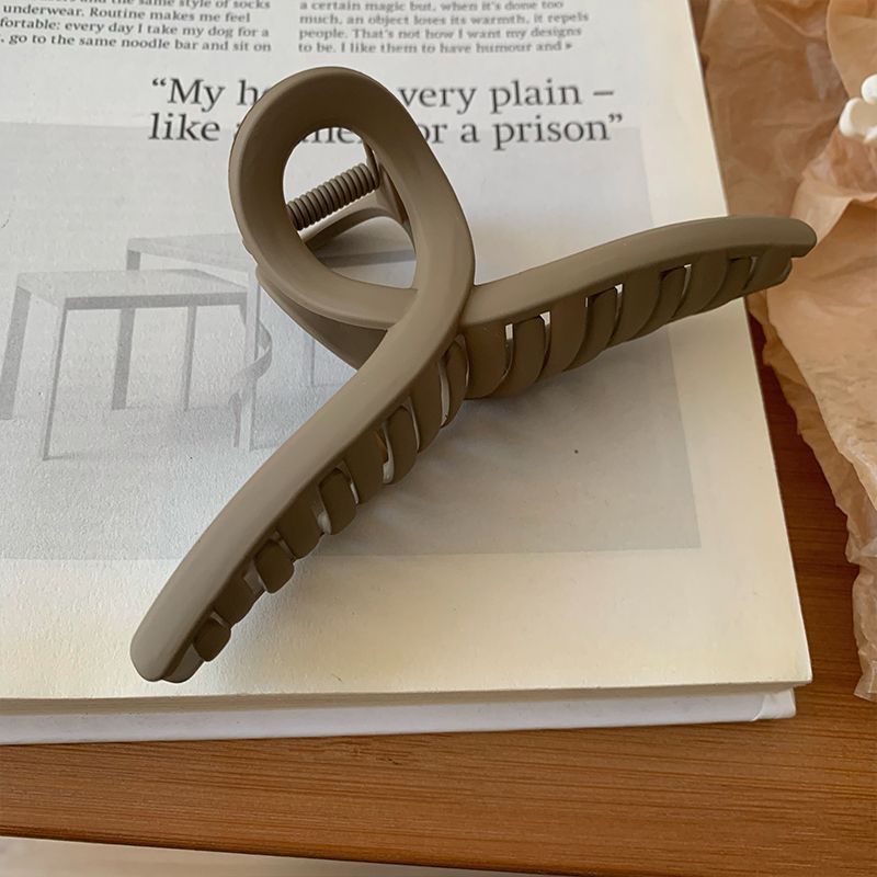 Korean Matte Cross Hair Claw Clip – Strong Hold for Thick Hair, Stylish & Trendy for Women and Girls